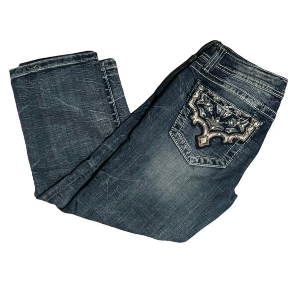 Miss Me Blue Jeans WOMEN’S Size 27 Signature Cuffed Capri Fit denim sequin - Picture 1 of 6
